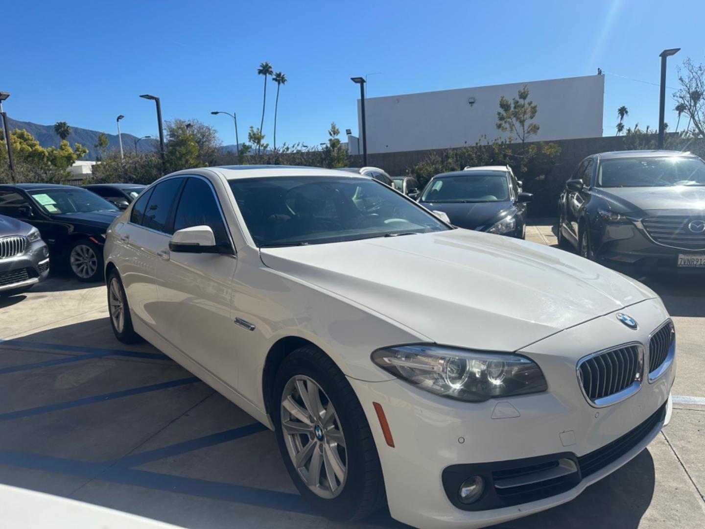 2016 White /Black BMW 5-Series Leather (WBA5A5C54GG) with an 4 Cylinder engine, Automatic transmission, located at 30 S. Berkeley Avenue, Pasadena, CA, 91107, (626) 248-7567, 34.145447, -118.109398 - Low Miles!! Monn-roof! Navigation! This 2016 BMW 5-Series 528i looks and drives well. It comes equipped with power seats, a moon roof, power seats, navigation, and much more. Contact us today. Looking for a stylish and reliable ride? Look no further than our impressive selection of used vehicles, - Photo#8